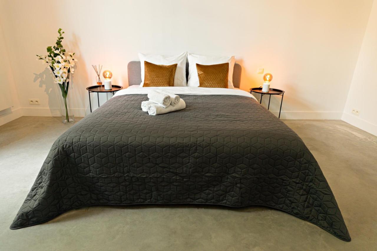 Luxury Suites South By Rikas Hotels Антверпен Екстериор снимка