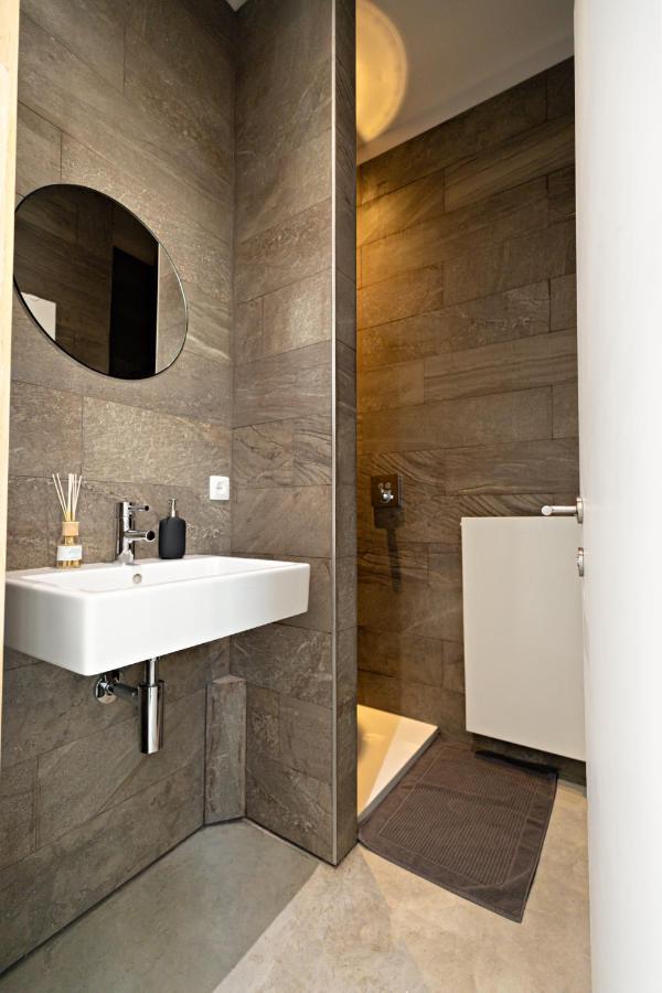 Luxury Suites South By Rikas Hotels Антверпен Екстериор снимка